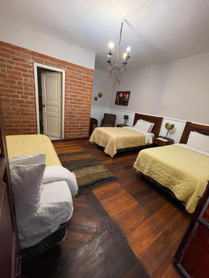 Hotel Boutique Portal de Cantuña Quito Extérieur photo