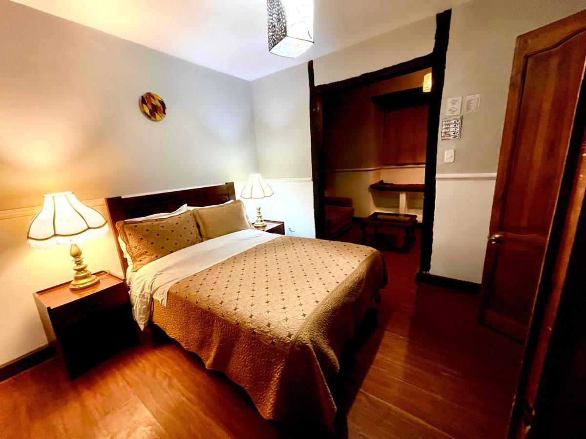 Hotel Boutique Portal de Cantuña Quito Extérieur photo